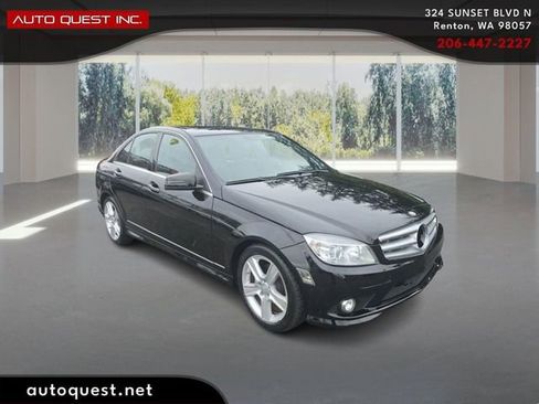 Used 2010 Mercedes-Benz C 300 Sedan image 3