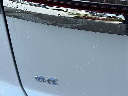 New 2026 Volkswagen Atlas Cross Sport SE AWD/4WD image 7