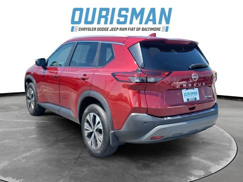 Used 2023 Nissan Rogue SV w/ SV Premium B Package AWD/4WD image 4