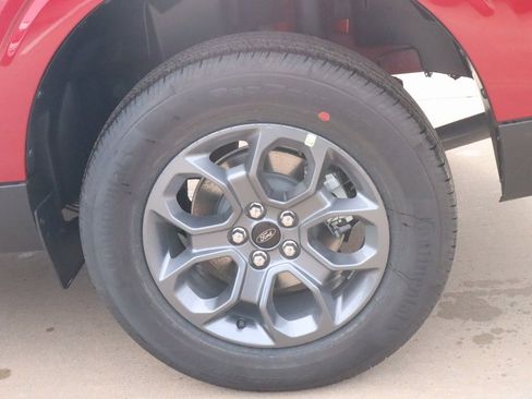 New 2025 Ford Maverick XLT w/ XLT Luxury Package image 18