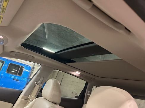 Used 2017 Nissan Murano SL image 9