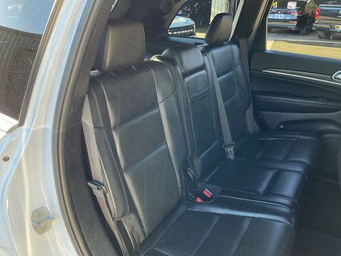Used 2019 Jeep Grand Cherokee Limited w/ Luxury Group II image 21
