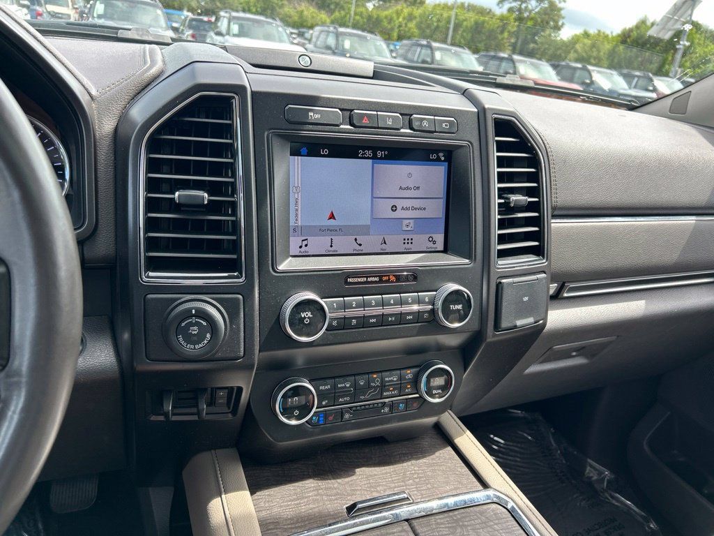 Used 2019 Ford Expedition Limited w/ Special Edition Package RWD image 30