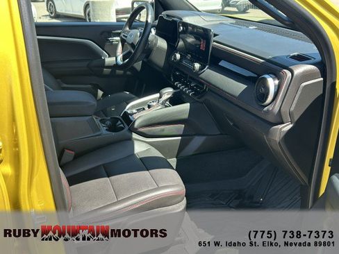 Used 2023 Chevrolet Colorado Z71 w/ Z71 Convenience Package 2 AWD/4WD image 26