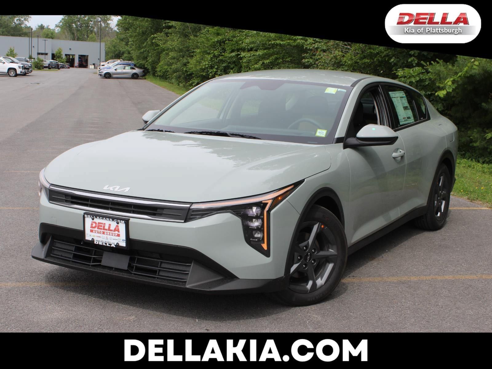 New 2026 Kia K4 FWD image 3