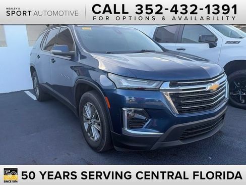 Used 2023 Chevrolet Traverse LT FWD image 1