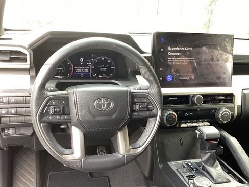 Certified 2024 Toyota Tacoma TRD Sport AWD/4WD image 10