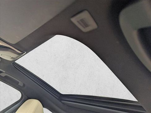 Certified 2025 BMW 330i 330i w/ Premium Package image 16