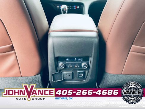 Used 2018 Buick Enclave Avenir w/ Avenir Technology Package image 22