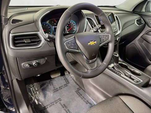 Used 2018 Chevrolet Equinox LT w/ Sun & Infotainment Package AWD/4WD image 9