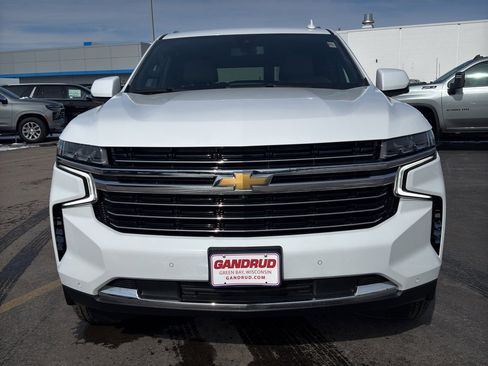Used 2022 Chevrolet Tahoe LT w/ Luxury Package image 3