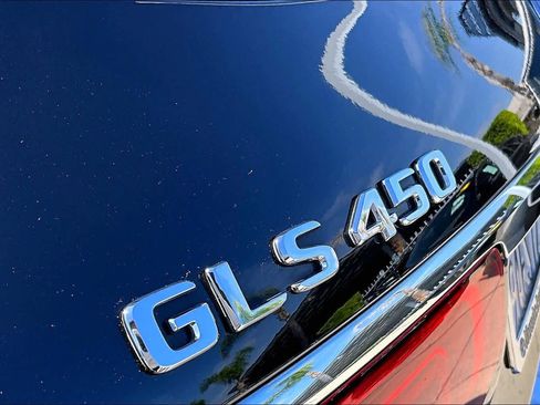 Used 2022 Mercedes-Benz GLS 450 4MATIC image 9