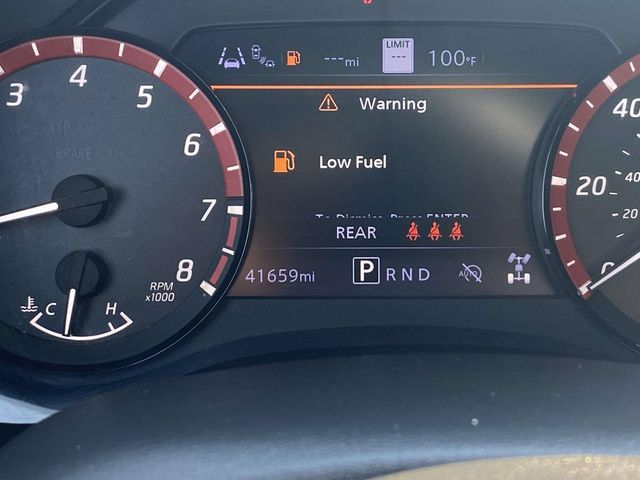 Used 2023 Nissan Frontier PRO-4X w/ Technology Package AWD/4WD image 14