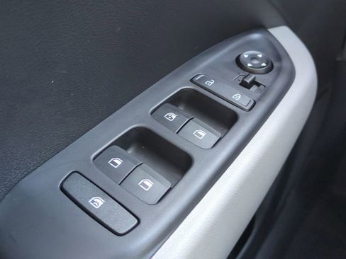 New 2026 Hyundai Venue SEL image 29