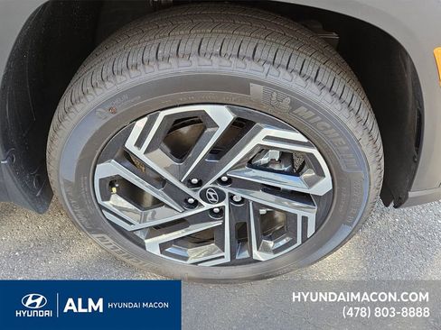 New 2025 Hyundai Tucson Limited image 15