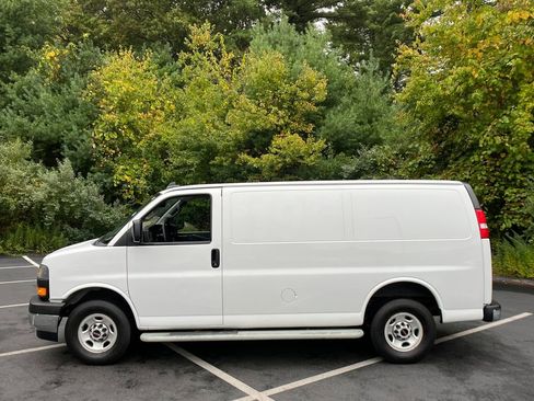 Used 2023 GMC Savana 2500 Work Van w/ Driver Convenience Package image 2