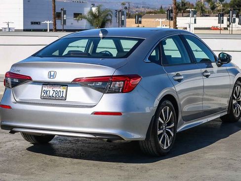 Used 2024 Honda Civic EX image 9