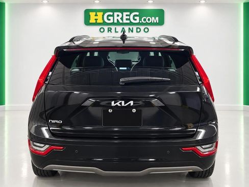 Used 2023 Kia Niro Wave FWD image 8