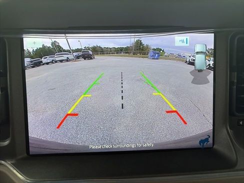 Used 2024 Ford Bronco Wildtrak image 18