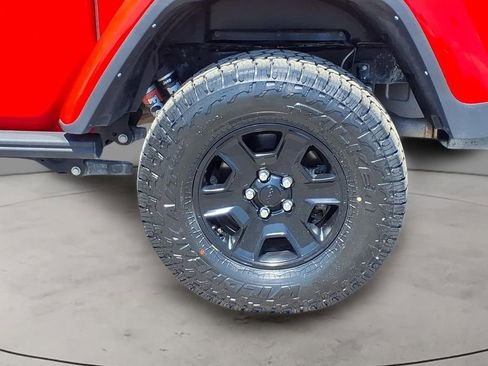 Used 2021 Jeep Gladiator Mojave AWD/4WD image 4