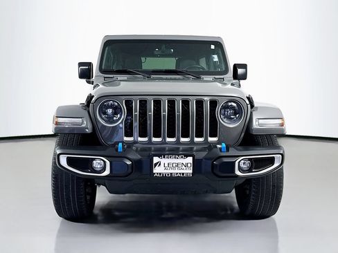Used 2023 Jeep Wrangler Unlimited Sahara w/ Dual Top Group AWD/4WD image 2