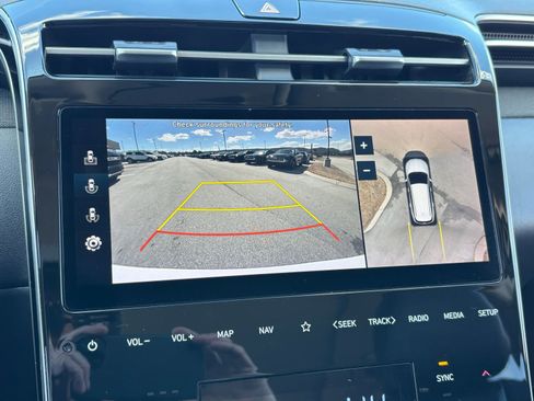 Used 2022 Hyundai Tucson Limited FWD image 20