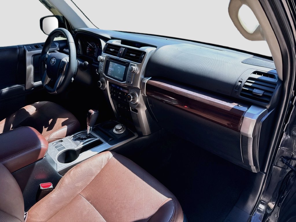Used 2018 Toyota 4Runner Limited AWD/4WD image 14
