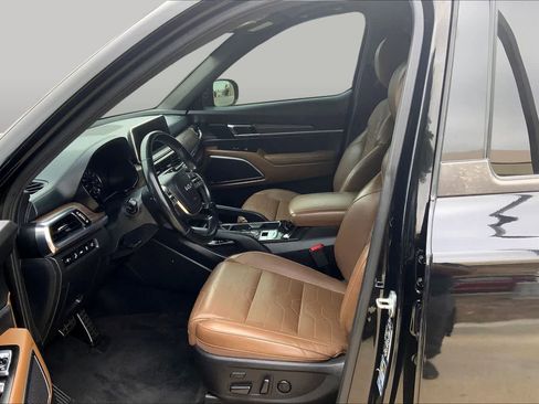 Used 2022 Kia Telluride SX w/ SX Prestige Package AWD/4WD image 8