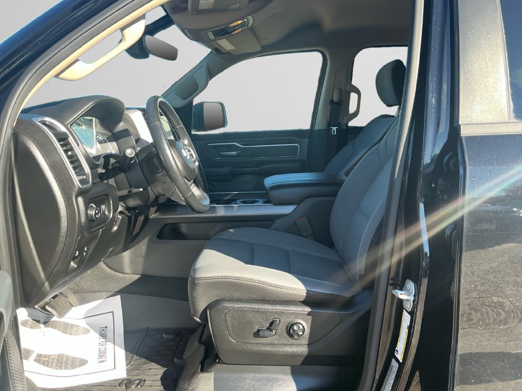 Used 2020 RAM 1500 Big Horn AWD/4WD image 9