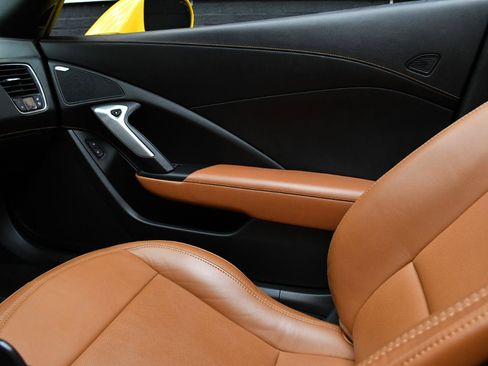Used 2015 Chevrolet Corvette Stingray Coupe w/ 2LT Preferred Equipment Group RWD image 41