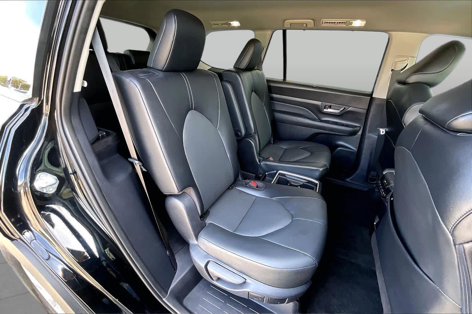 Used 2026 Toyota Grand Highlander AWD image 20