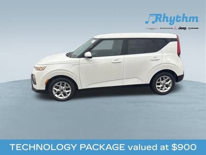 Used 2022 Kia Soul LX w/ Technology Package
