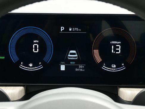 Certified 2025 Hyundai Sonata SEL image 24