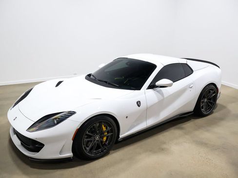 Used 2022 Ferrari 812 GTS RWD image 20