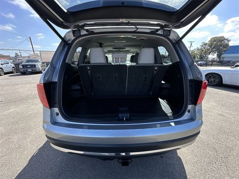 Used 2017 Honda Pilot Touring image 33