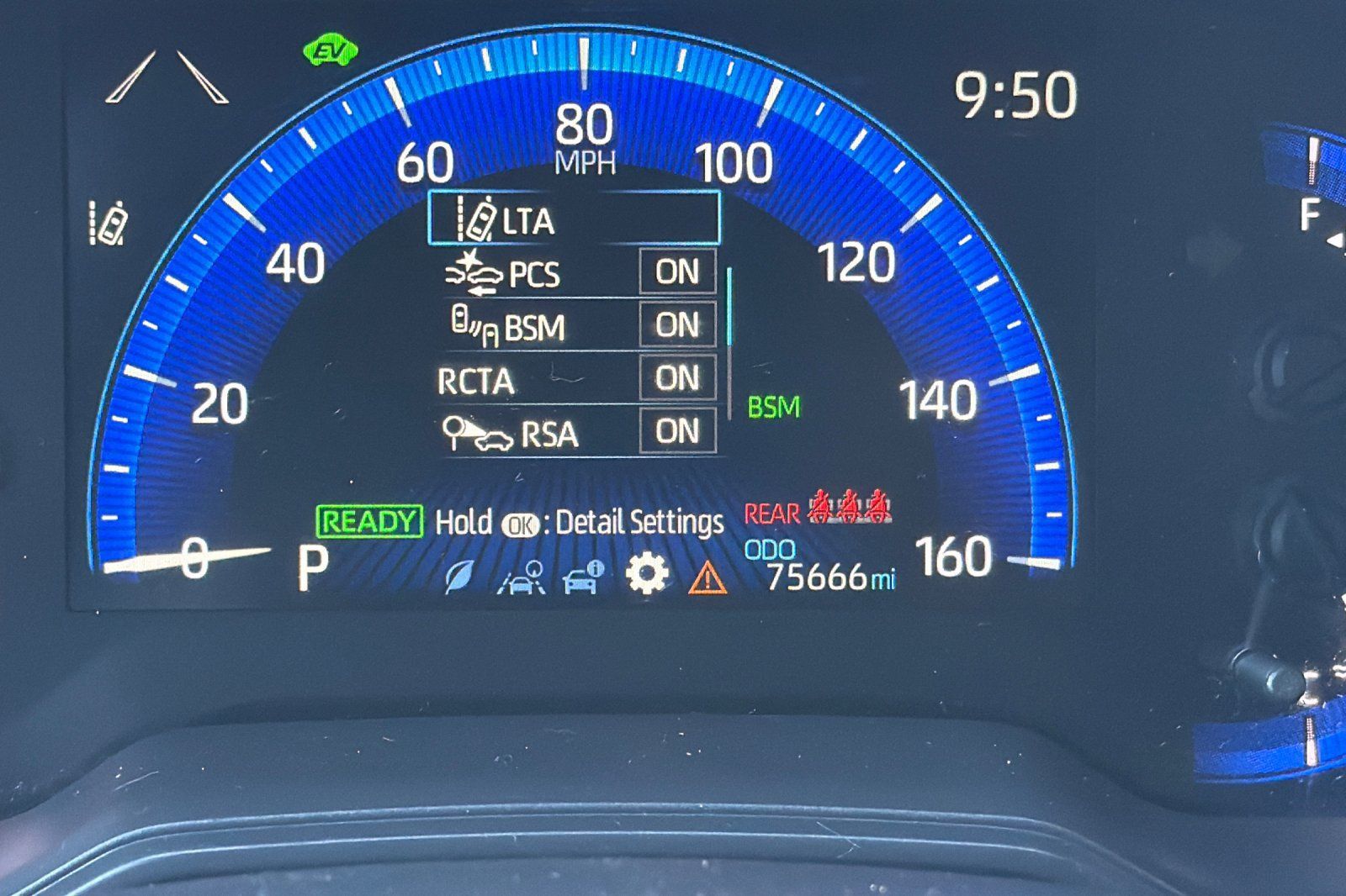 Used 2022 Toyota Corolla LE FWD image 25