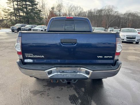 Used 2012 Toyota Tacoma 4x4 Double Cab image 4