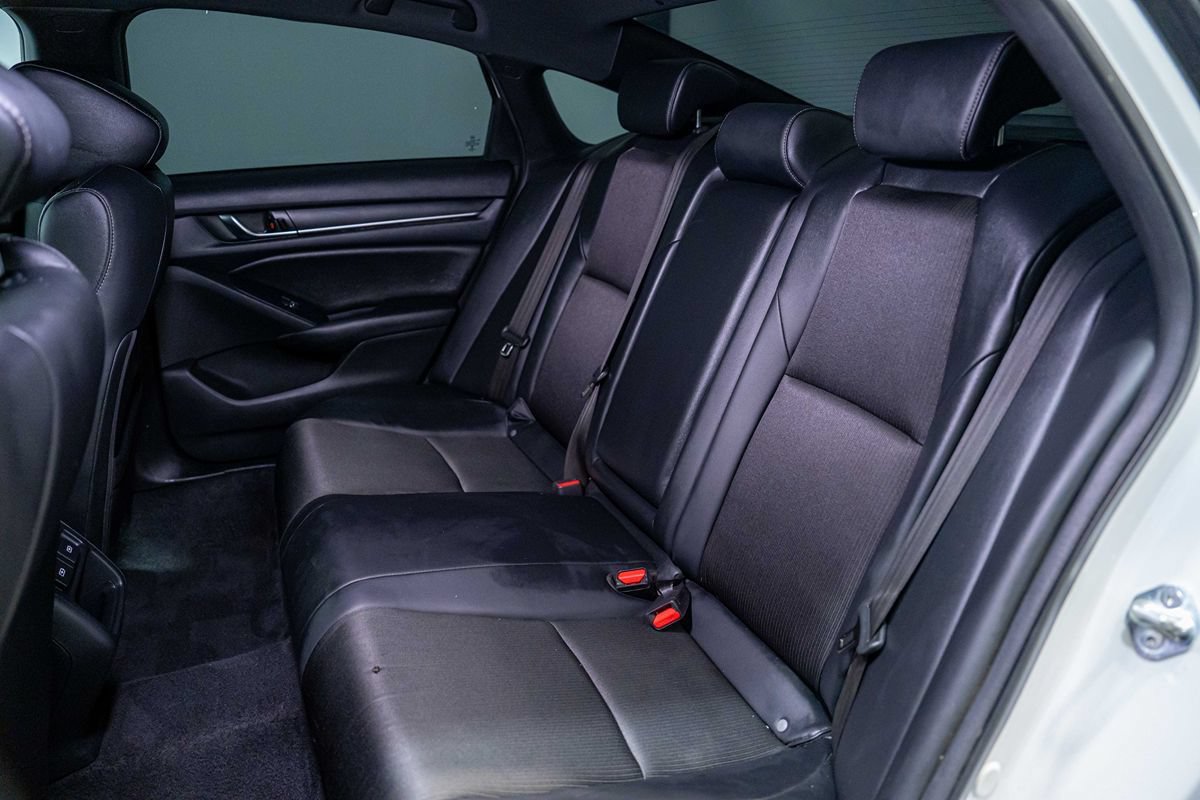 Used 2022 Honda Accord Sport image 15