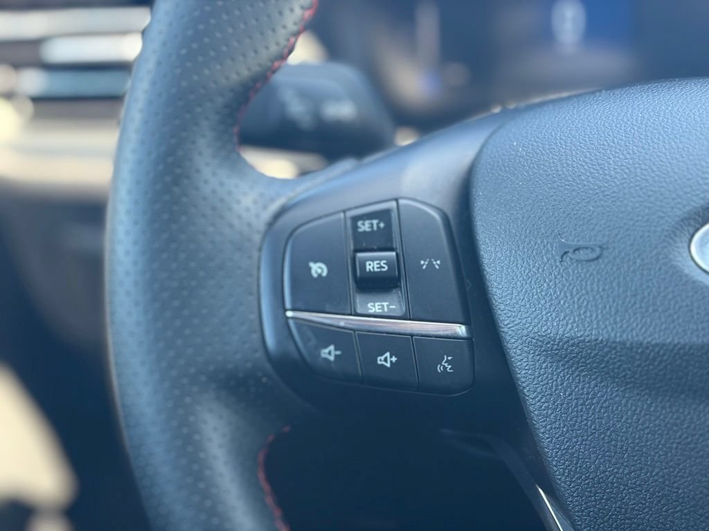 Used 2025 Ford Escape ST-Line AWD/4WD image 21