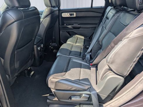 Used 2020 Ford Explorer ST w/ ST Street Pack AWD/4WD image 17