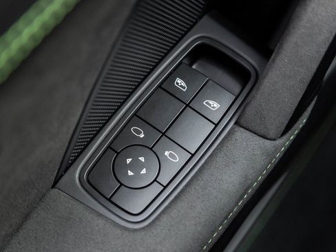 Certified 2024 Porsche 911 Carrera GTS image 19