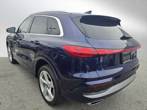 New 2025 Audi Q5 Prestige image 5