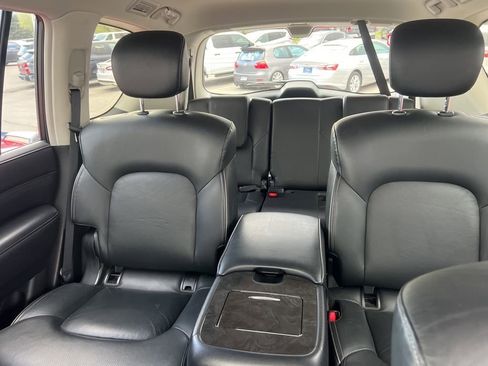 Used 2024 INFINITI QX80 Luxe image 23
