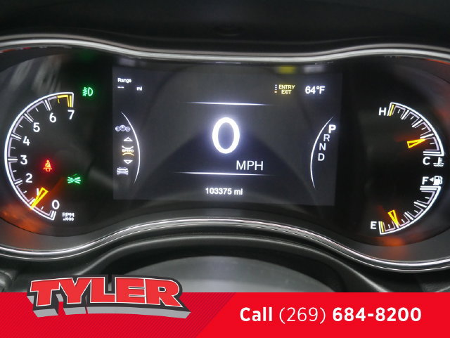 Used 2019 Jeep Grand Cherokee Overland AWD/4WD image 48