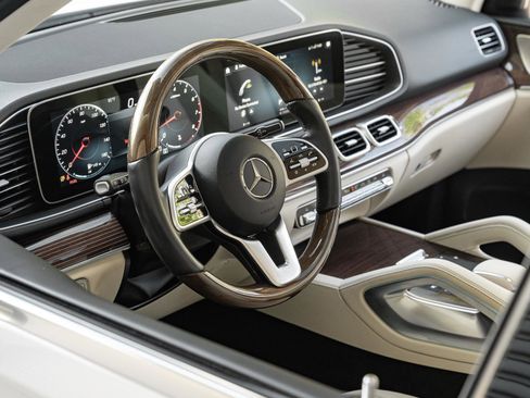 Used 2022 Mercedes-Benz GLE 350 image 8