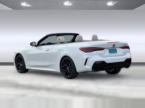 New 2026 BMW 430i Convertible w/ M Sport Package image 3