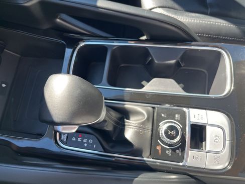 Used 2022 Kia Telluride S image 25