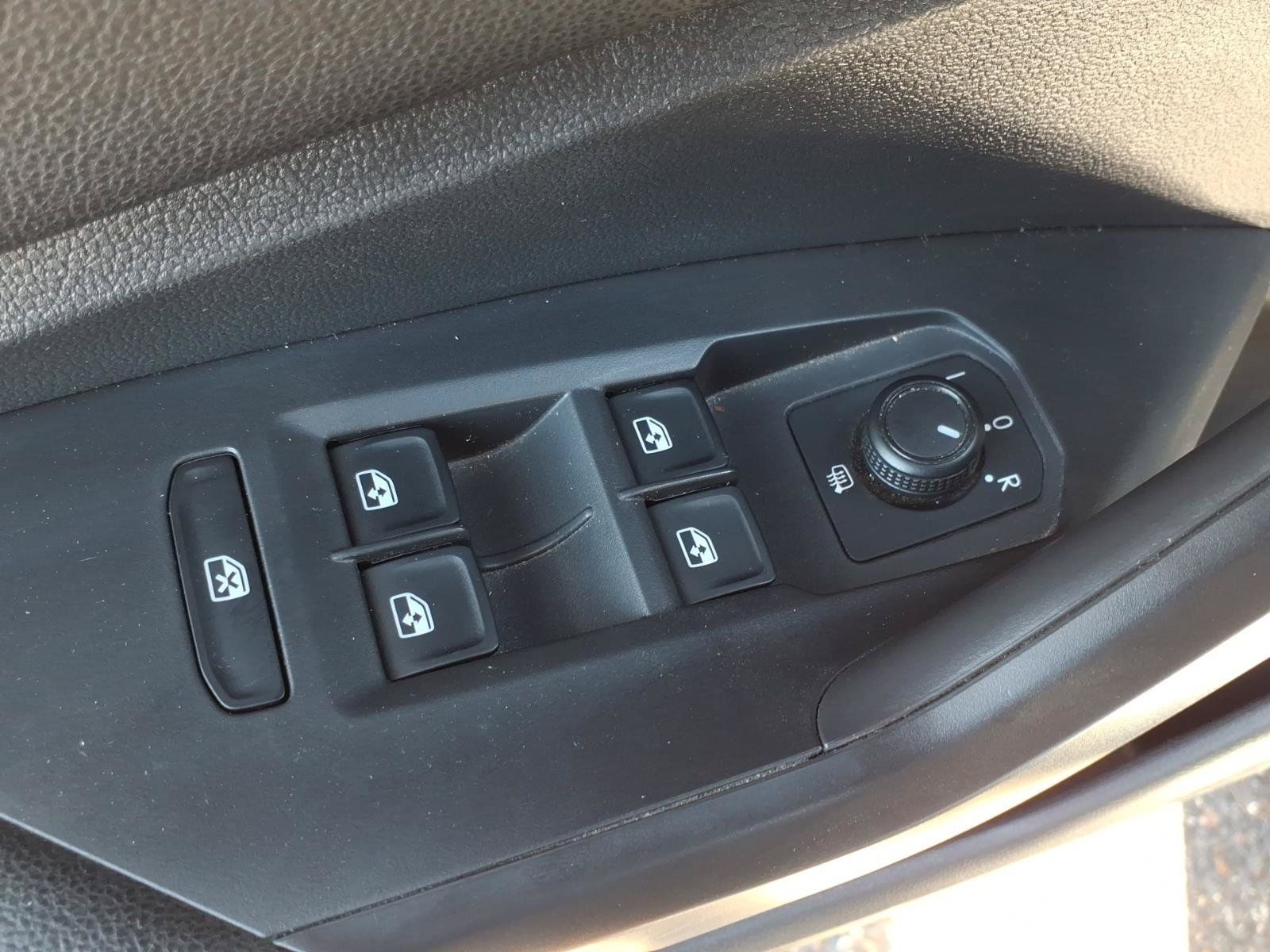 Used 2019 Volkswagen Jetta S w/ Driver Assistance Package FWD image 18