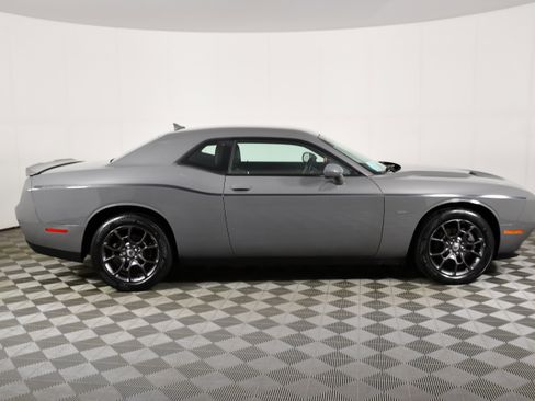 Used 2018 Dodge Challenger GT image 5