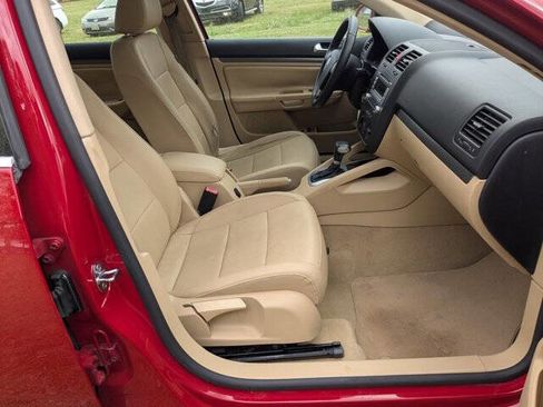 Used 2008 Volkswagen Jetta Sedan image 36